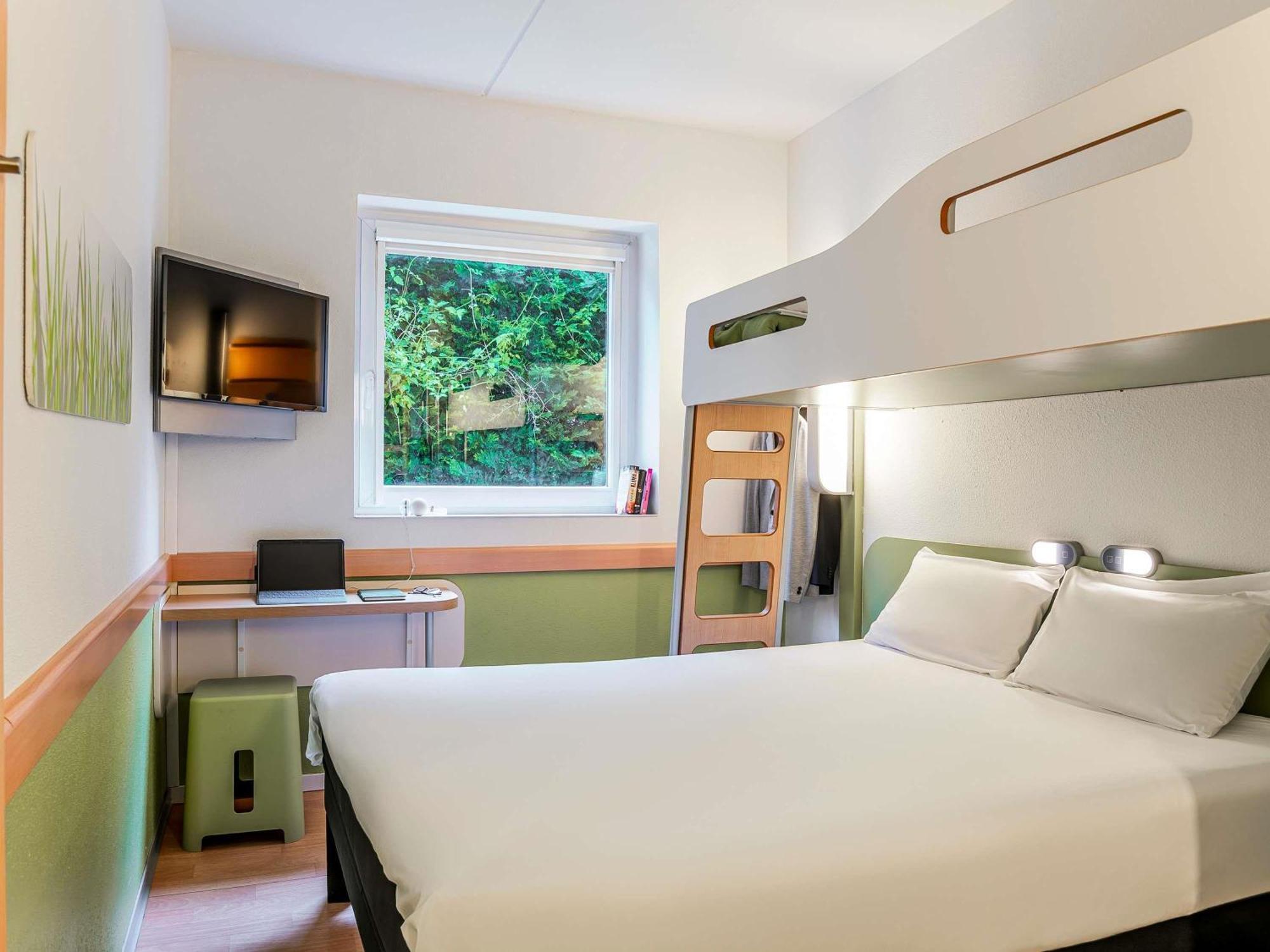 Pensión Ibis Budget Bilbao